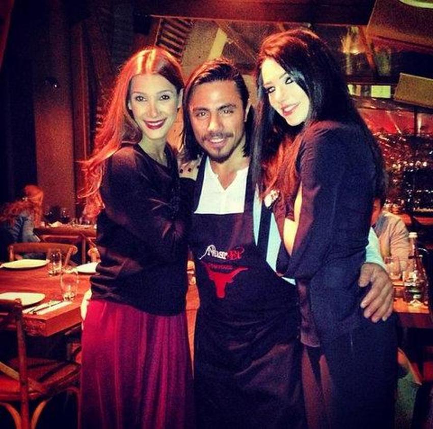 Dünyaca ünlü model Bar Refaeli Nusr-et´te!