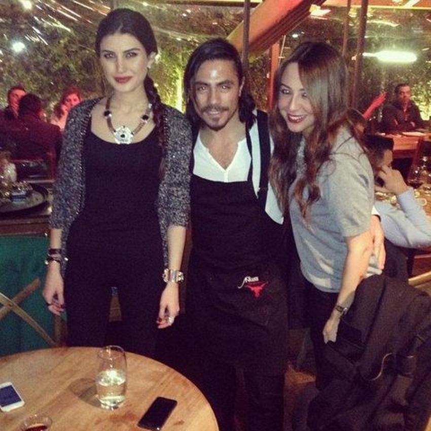 Dünyaca ünlü model Bar Refaeli Nusr-et´te!