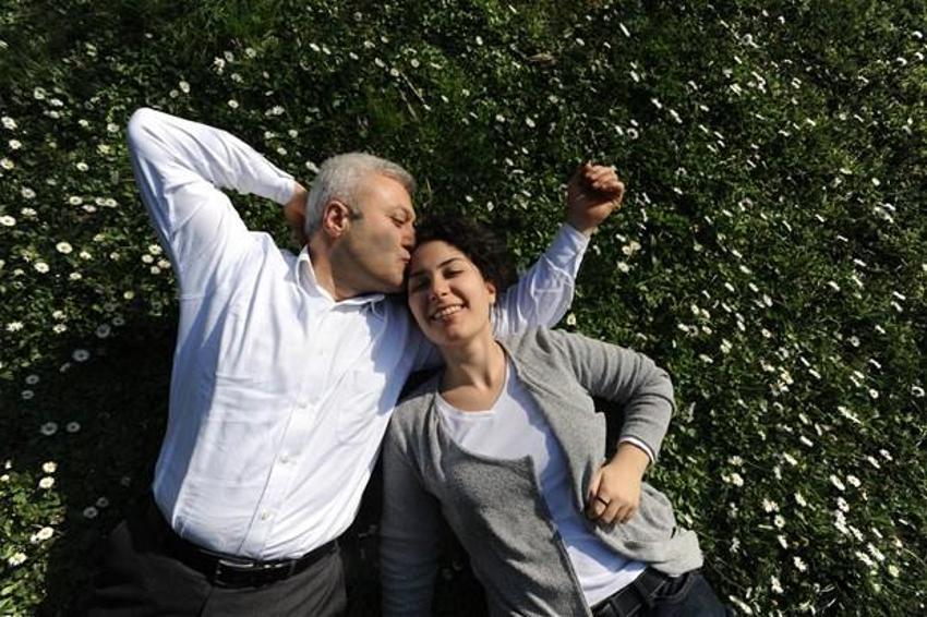 Tuncay Özkan ve kızı Nazlıcan Özkan