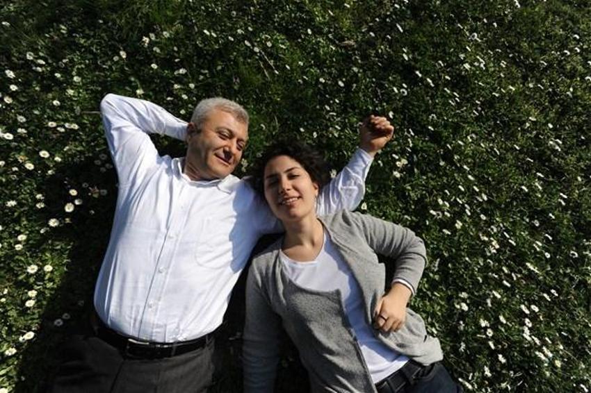 Tuncay Özkan ve kızı Nazlıcan Özkan