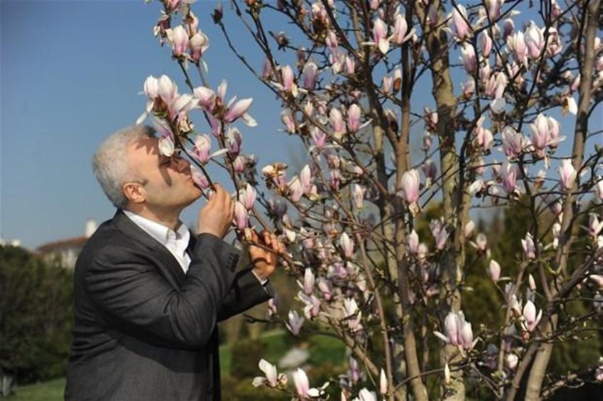 Tuncay Özkan ve kızı Nazlıcan Özkan