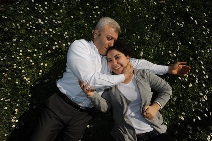 Tuncay Özkan ve kızı Nazlıcan Özkan