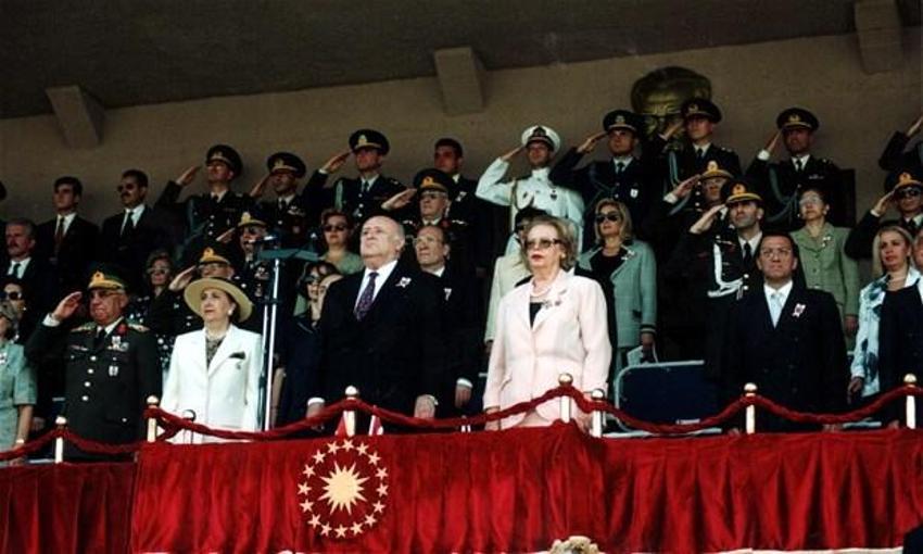 Siyasilerin bilinmeyen fotoğrafları