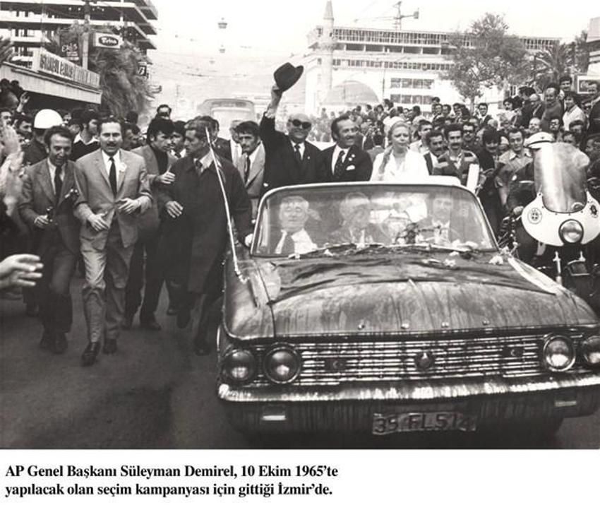 Siyasilerin bilinmeyen fotoğrafları