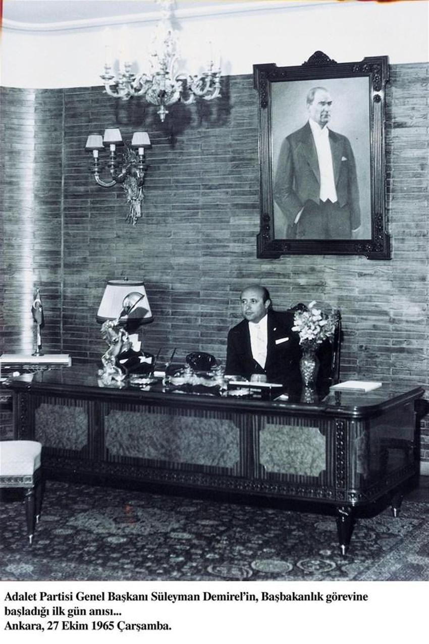 Siyasilerin bilinmeyen fotoğrafları