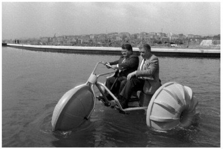 Siyasilerin bilinmeyen fotoğrafları