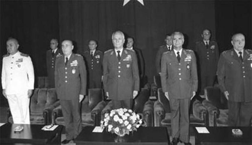 Siyasilerin bilinmeyen fotoğrafları