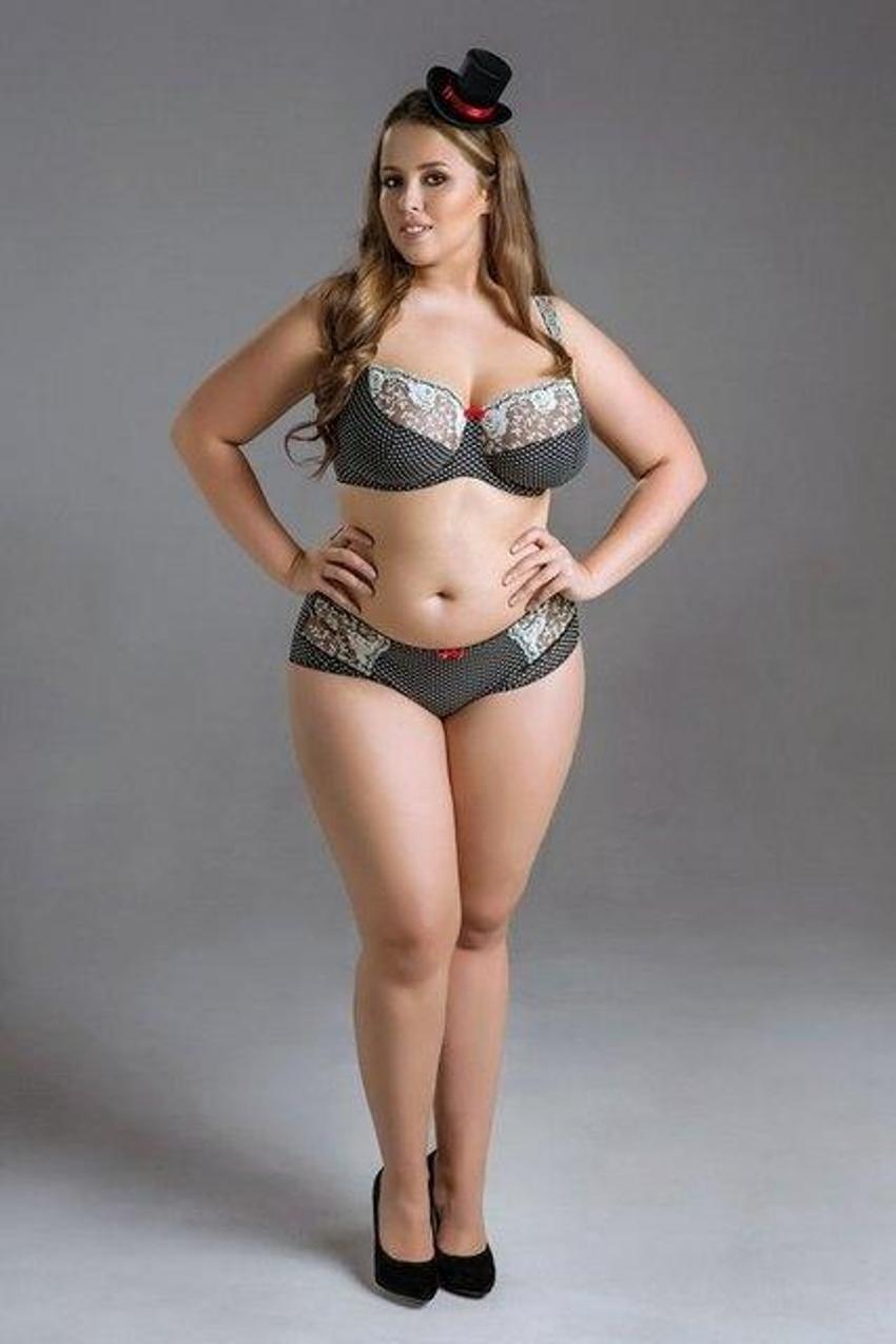 Viktoria Manas