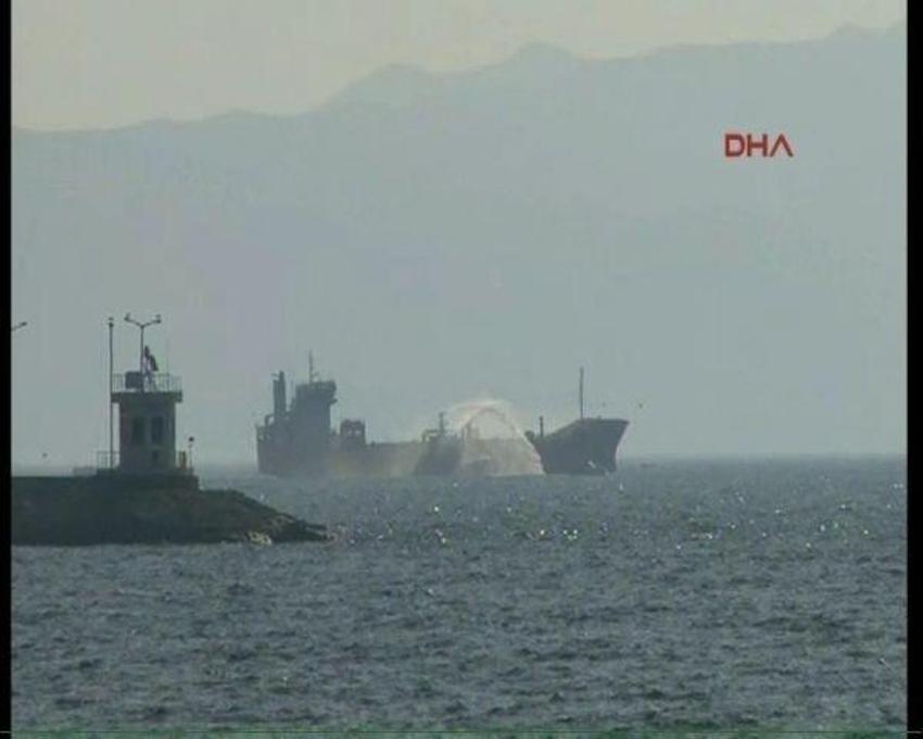 Pendik´te gemi yangını