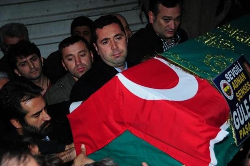 Adnan Şenses son yolculuğuna uğurlandı