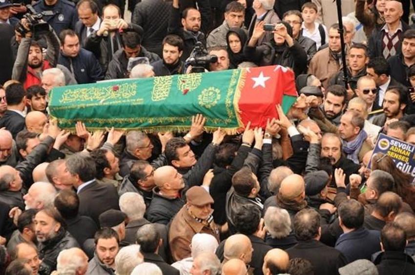 Adnan Şenses son yolculuğuna uğurlandı