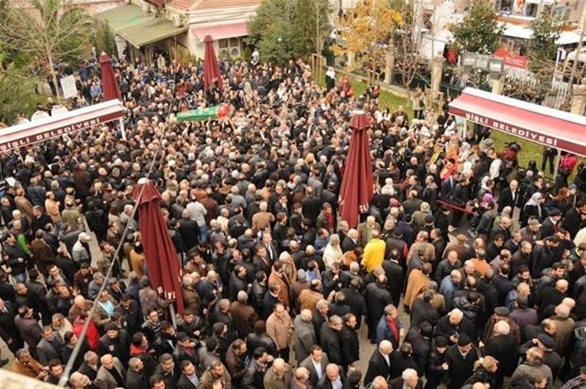 Adnan Şenses son yolculuğuna uğurlandı
