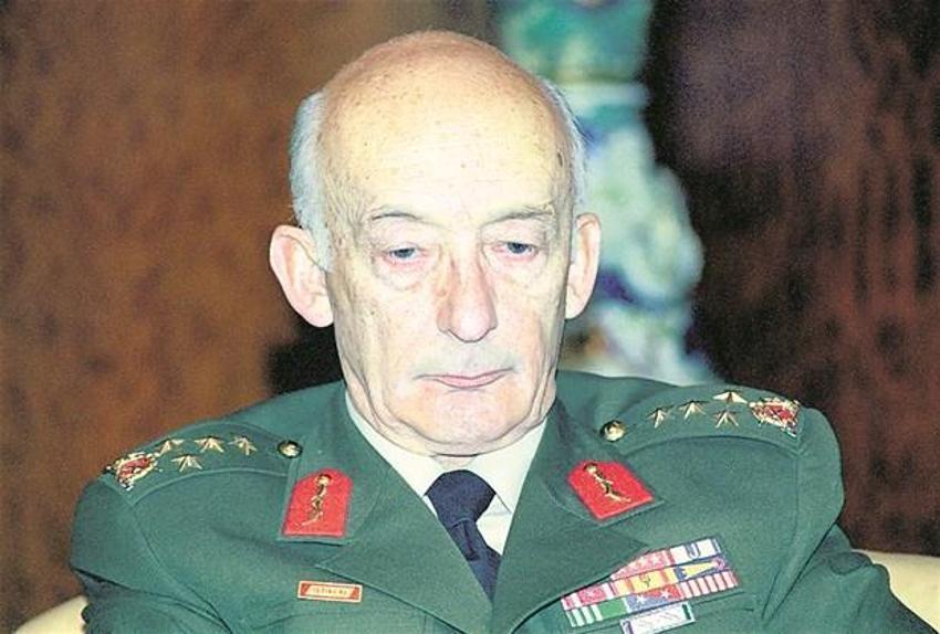 Teoman Koman sırlarıyla gitti!