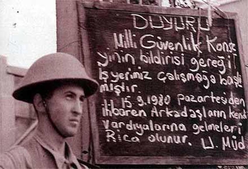 Teoman Koman sırlarıyla gitti!