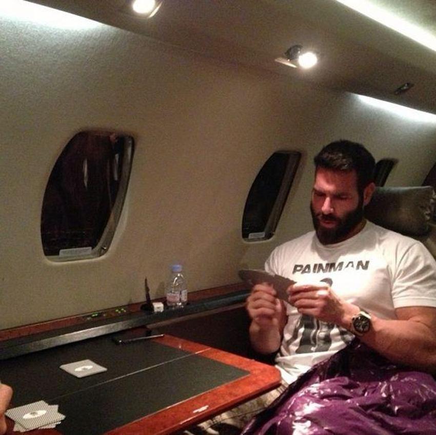 Instagram'ın fenomeni Dan Bilzerian