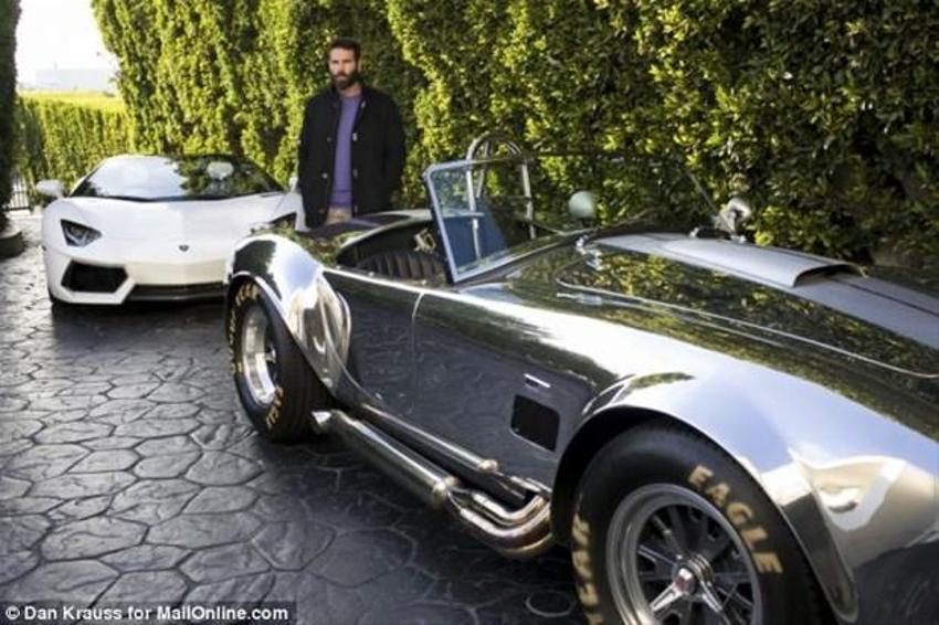Instagram'ın fenomeni Dan Bilzerian