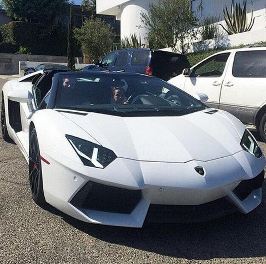 Instagram'ın fenomeni Dan Bilzerian