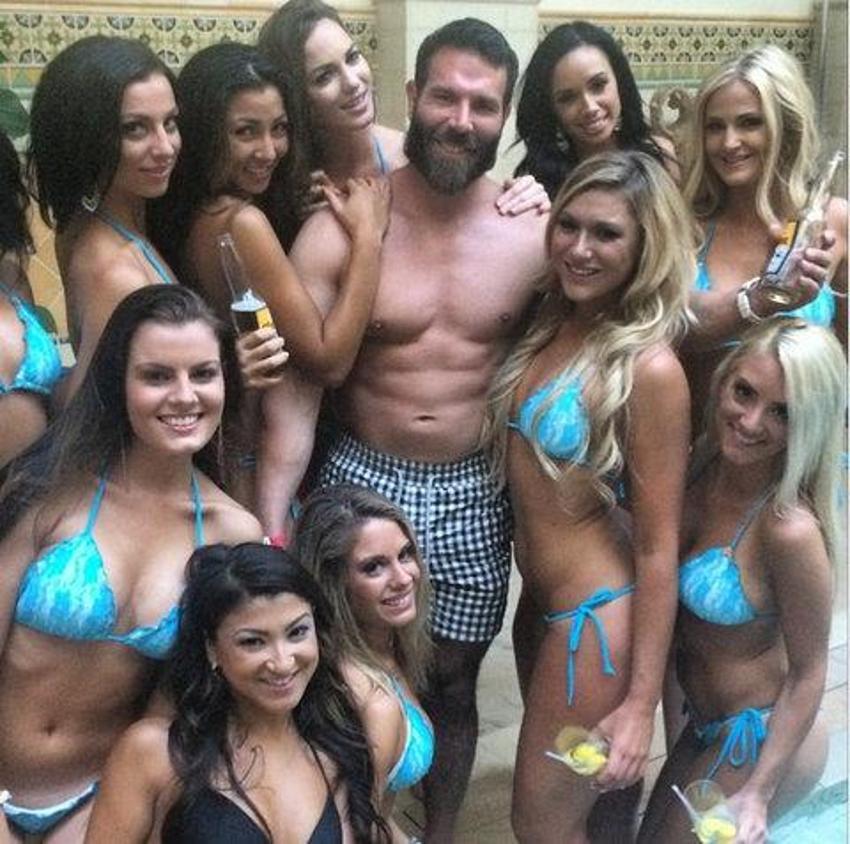 Instagram'ın fenomeni Dan Bilzerian