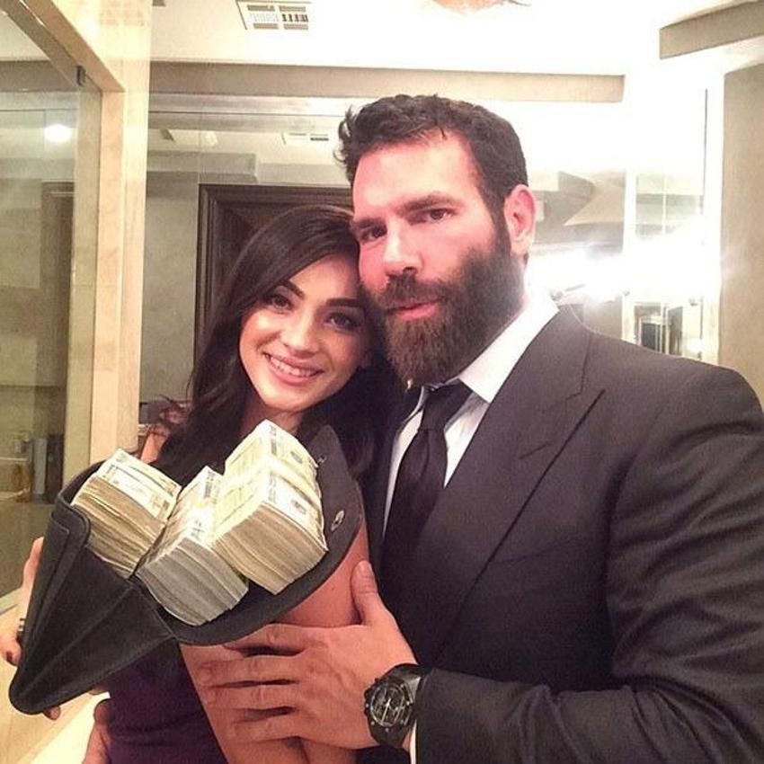 Instagram'ın fenomeni Dan Bilzerian