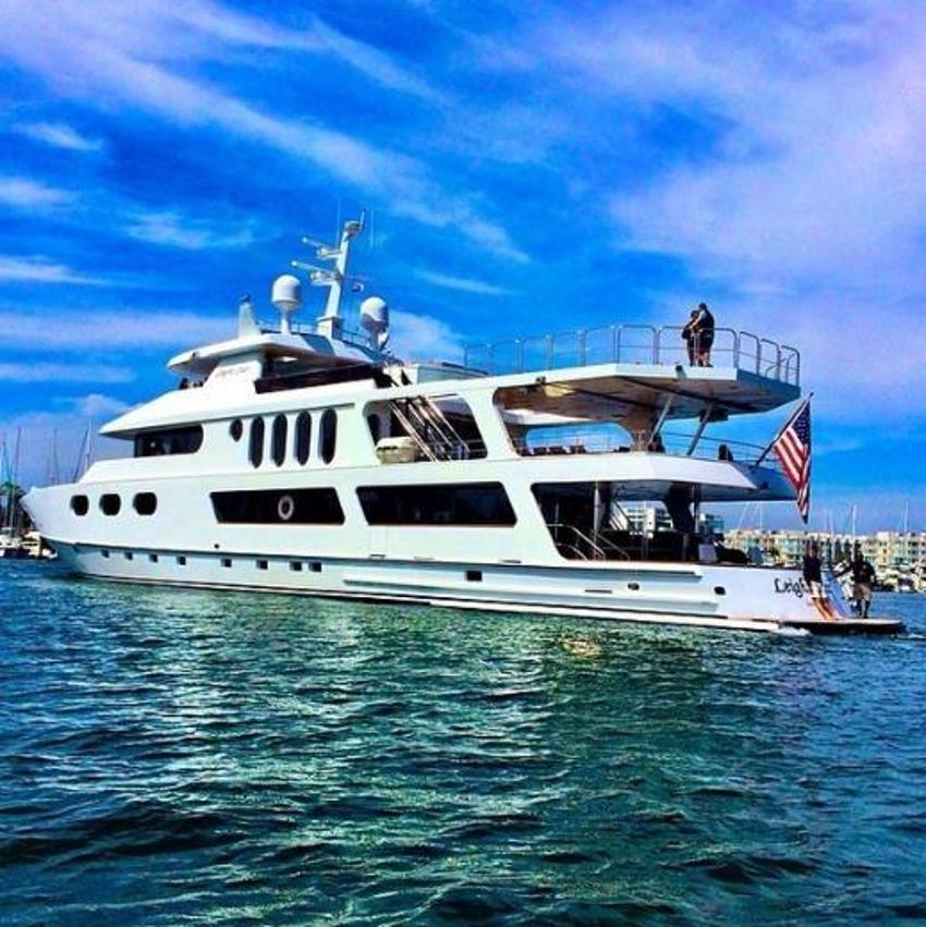 Instagram'ın fenomeni Dan Bilzerian