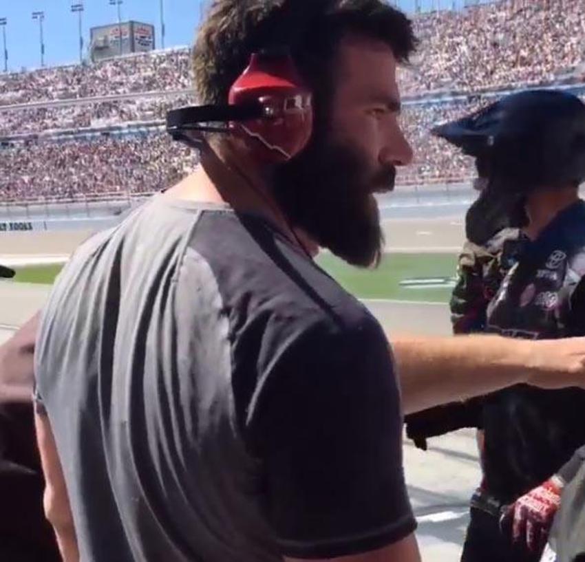 Instagram'ın fenomeni Dan Bilzerian