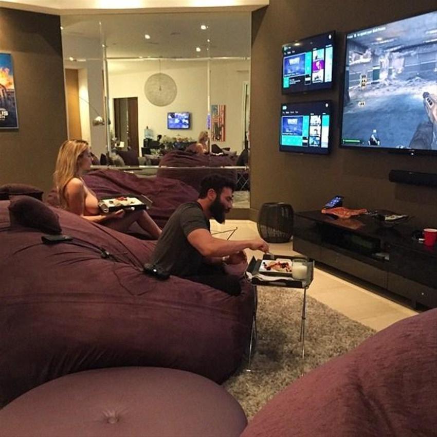 Instagram'ın fenomeni Dan Bilzerian