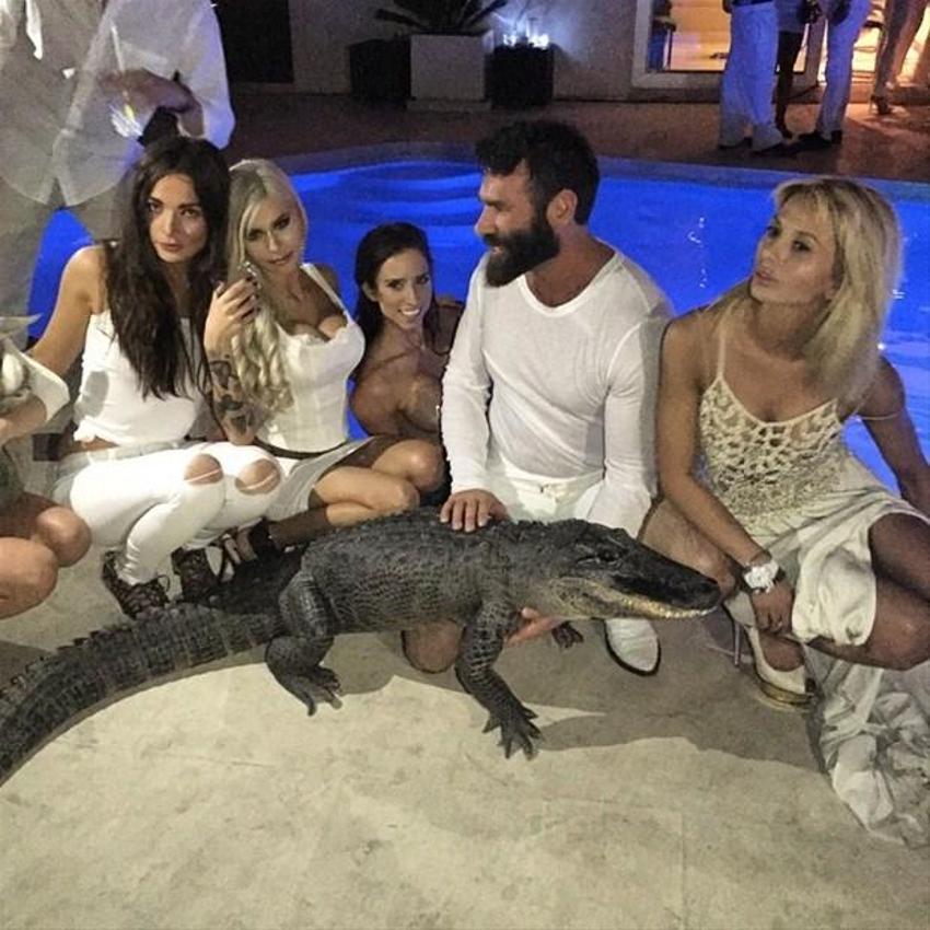 Instagram'ın fenomeni Dan Bilzerian
