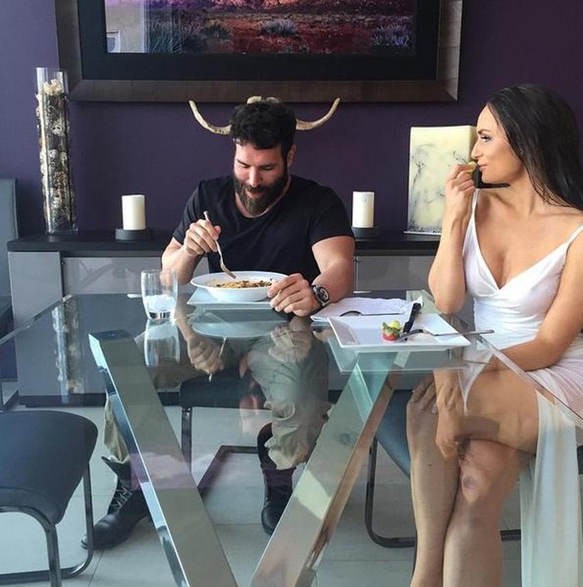 Instagram'ın fenomeni Dan Bilzerian