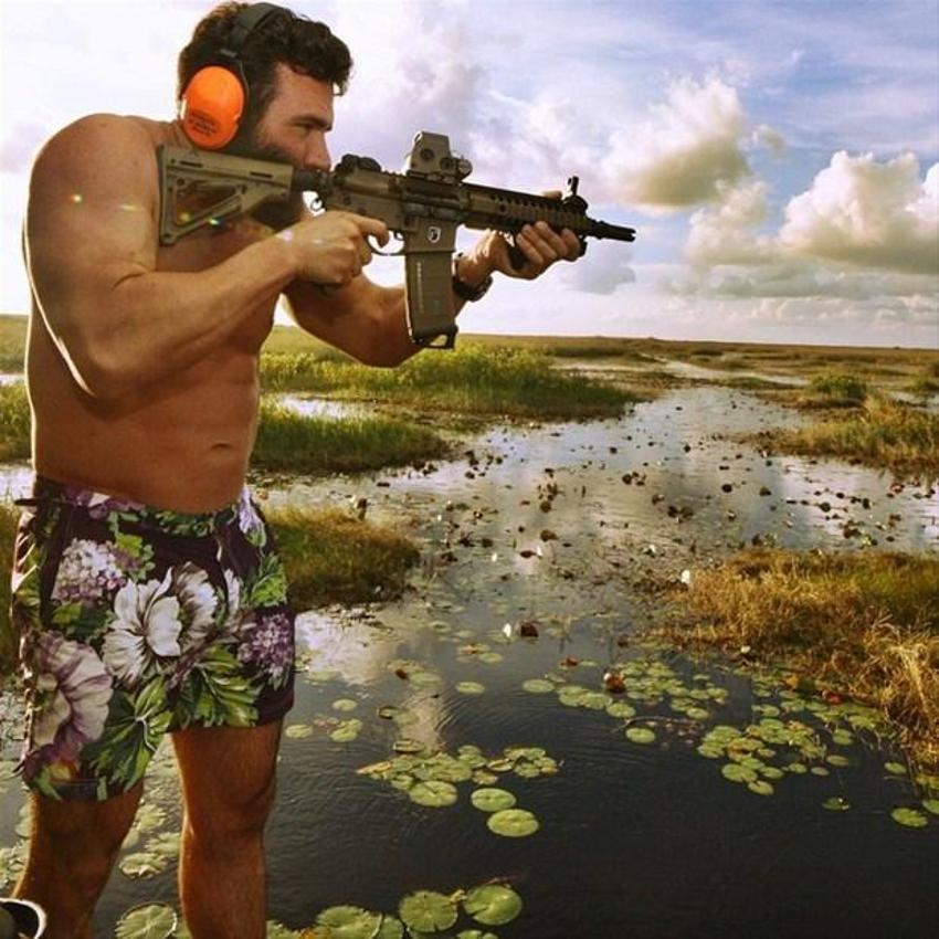 Instagram'ın fenomeni Dan Bilzerian