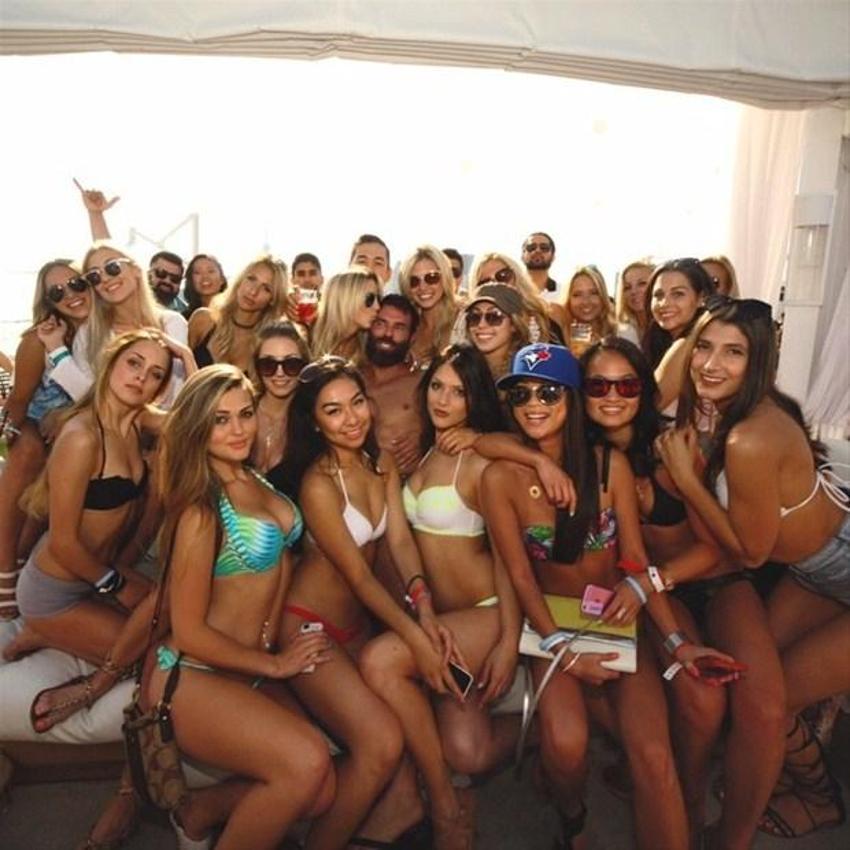 Instagram'ın fenomeni Dan Bilzerian