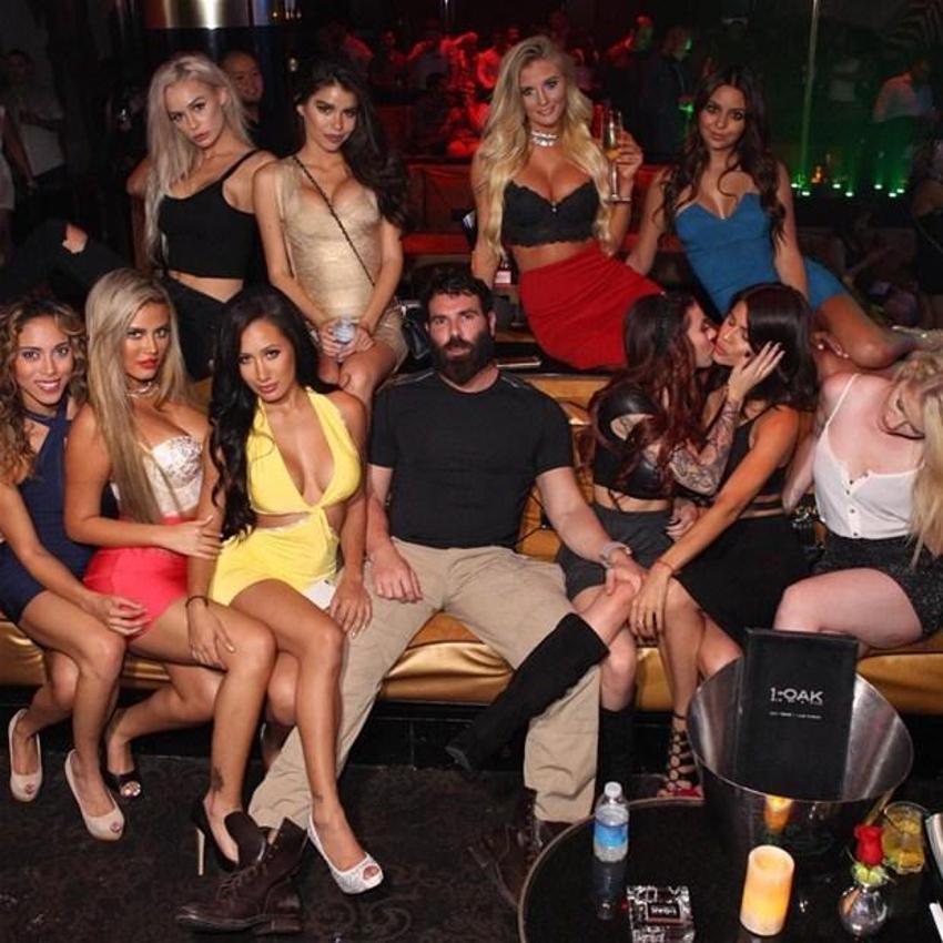 Instagram'ın fenomeni Dan Bilzerian