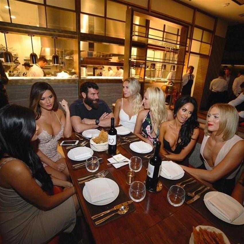 Instagram'ın fenomeni Dan Bilzerian