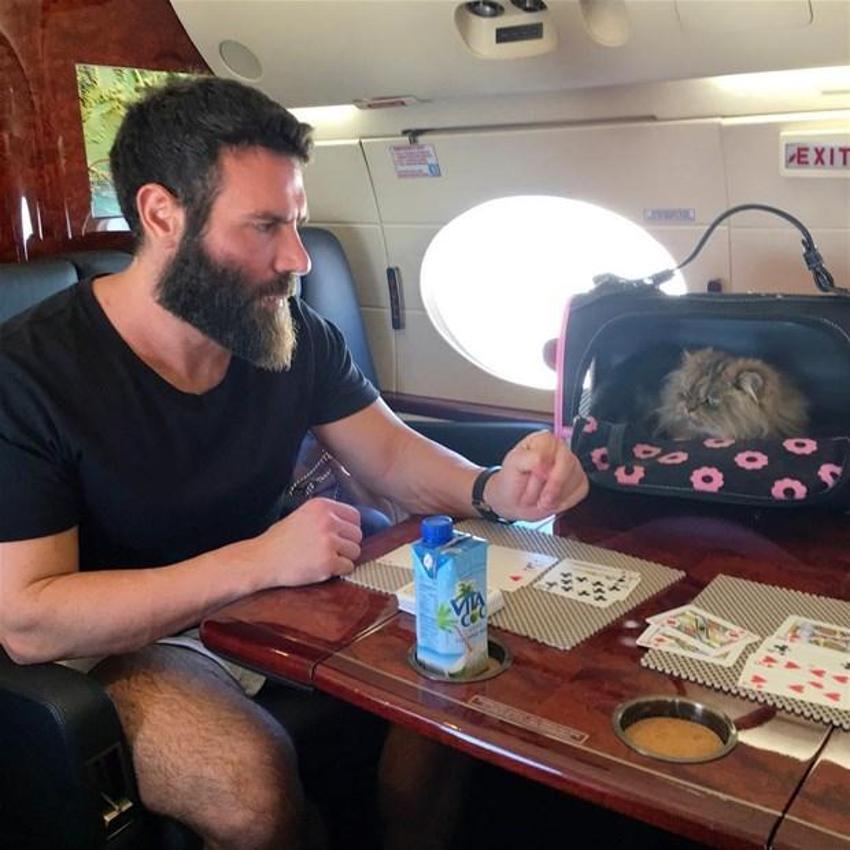 Instagram'ın fenomeni Dan Bilzerian