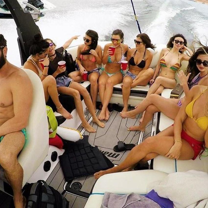 Instagram'ın fenomeni Dan Bilzerian