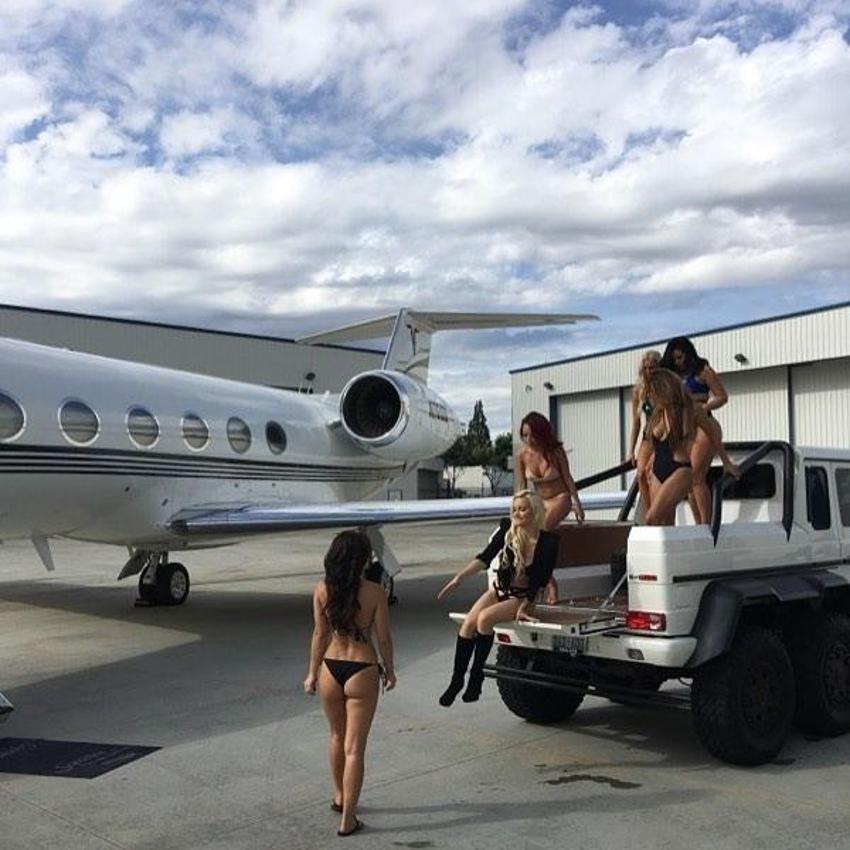 Instagram'ın fenomeni Dan Bilzerian