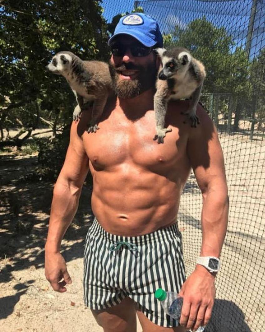 Instagram'ın fenomeni Dan Bilzerian