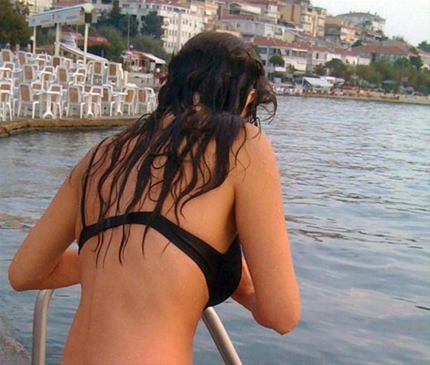 Karolin Fişekçi: ´Dünyanın en seksi ressamı´