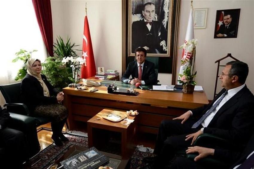 Türbanlı vekil TBMM´de