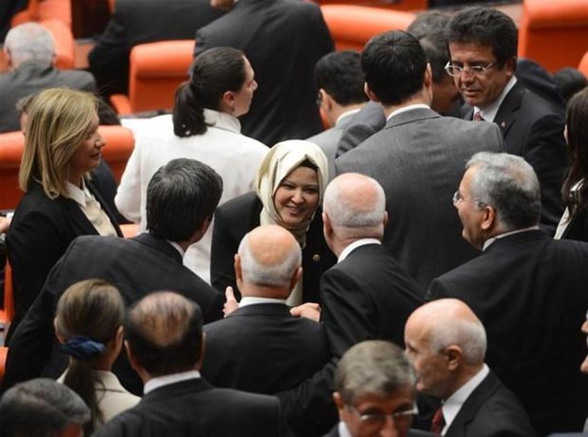 Türbanlı vekil TBMM´de