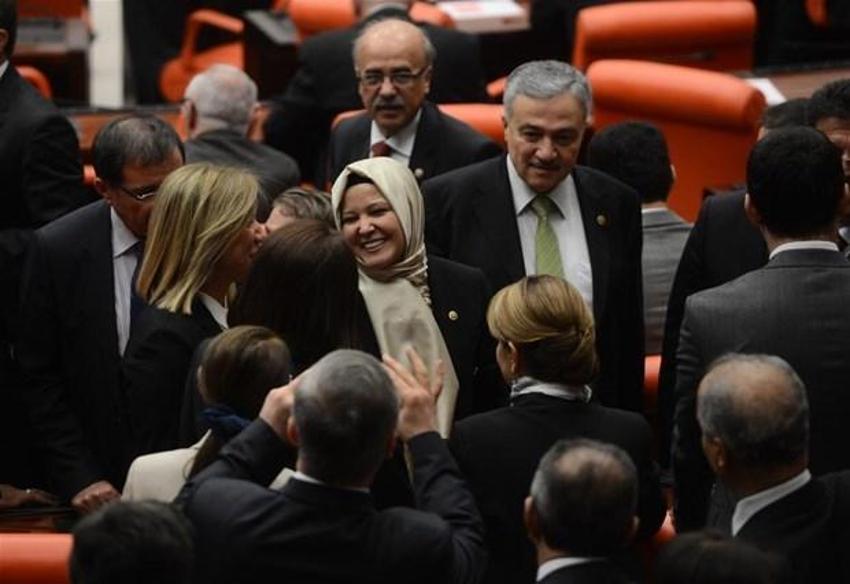 Türbanlı vekil TBMM´de