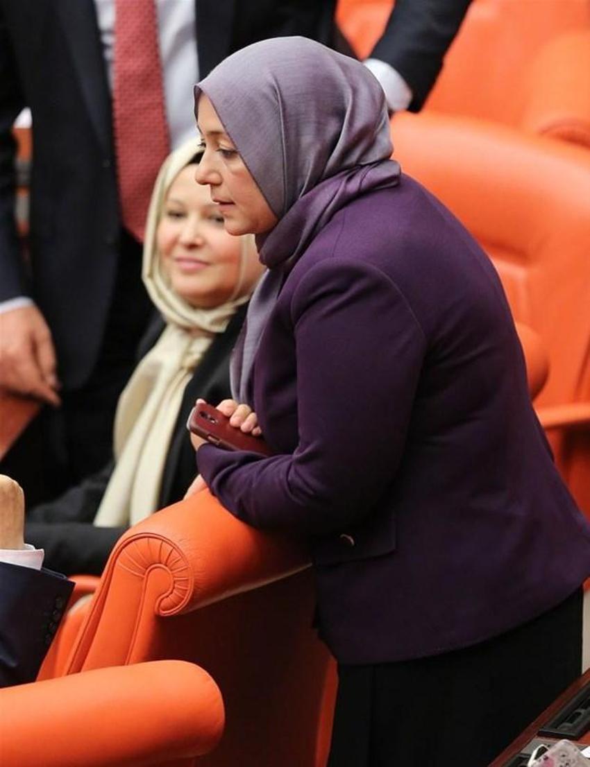 Türbanlı vekil TBMM´de