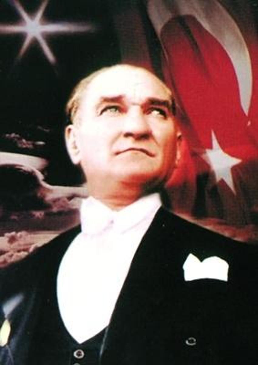 Fotoğraflarla Atatürk
