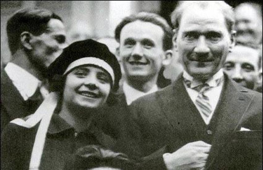 Fotoğraflarla Atatürk