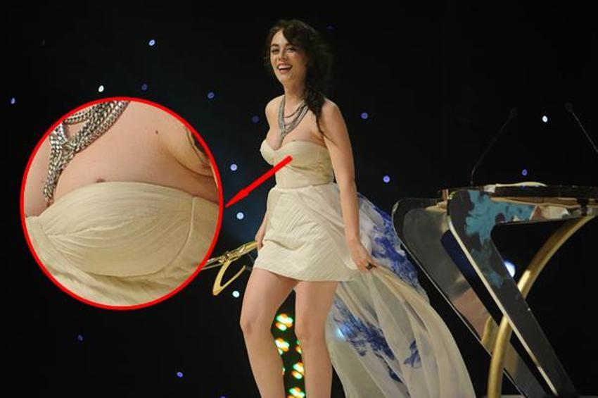 Demet Evgar´ın seksi fotoğrafları