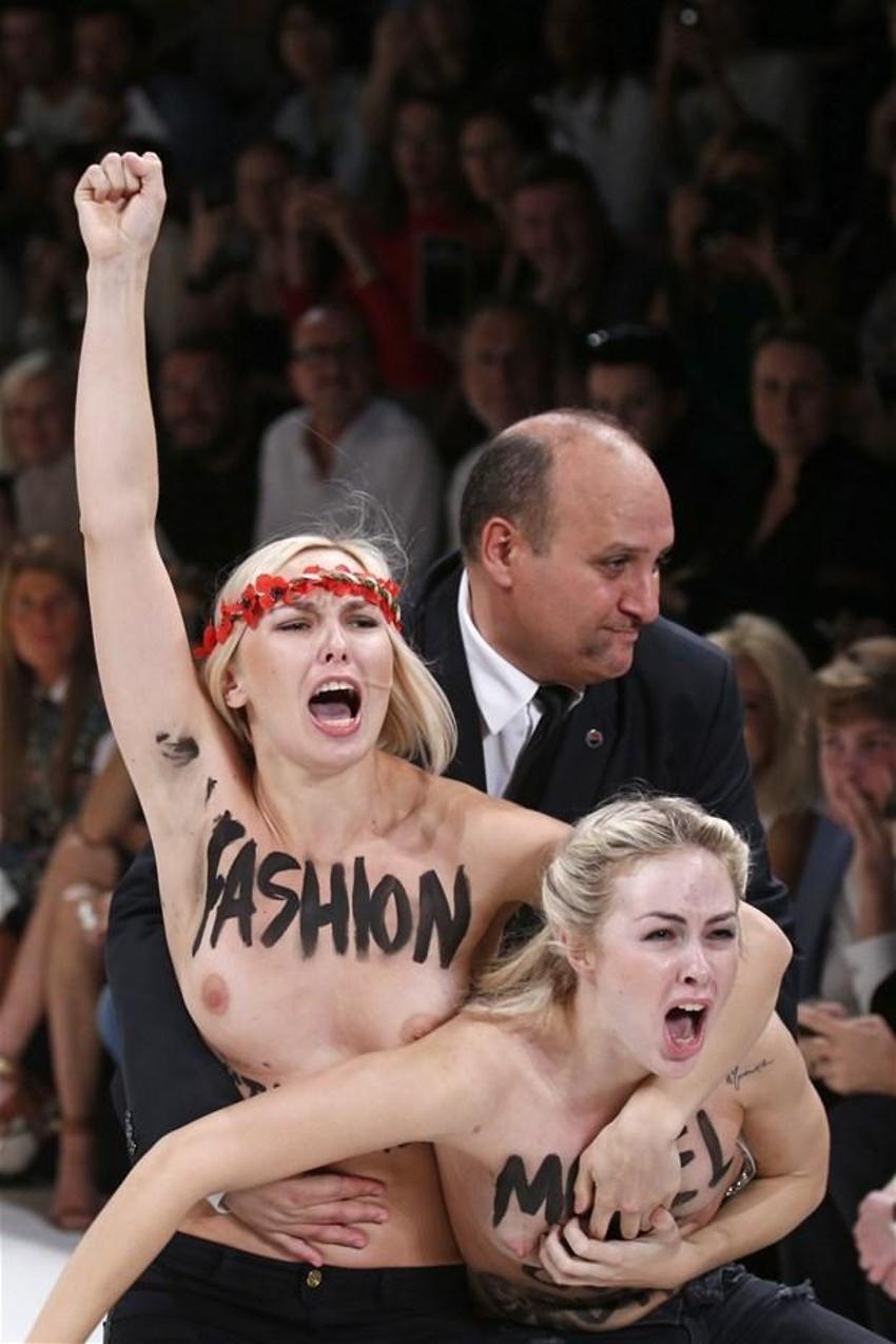 FEMEN defile bastı