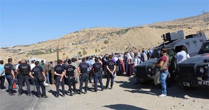 PKK mezarlığı açılışına polis engeli