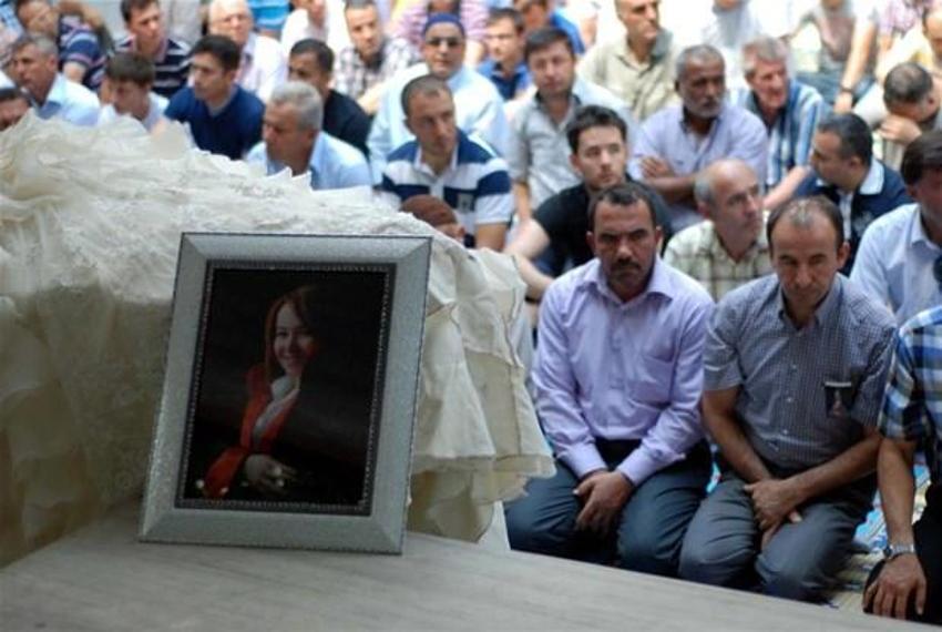 Didem Yaylalı son yolculuğuna uğurlandı