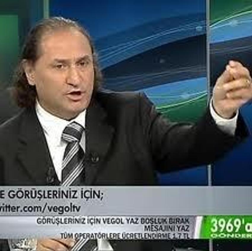 Selçuk Yula kimdir?