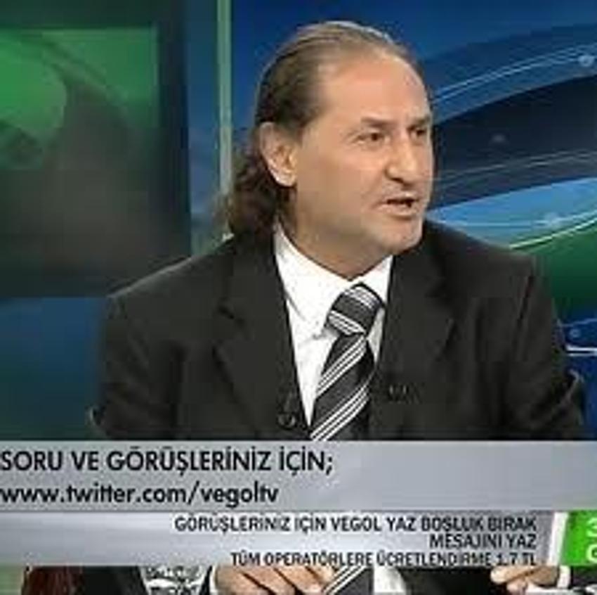 Selçuk Yula kimdir?