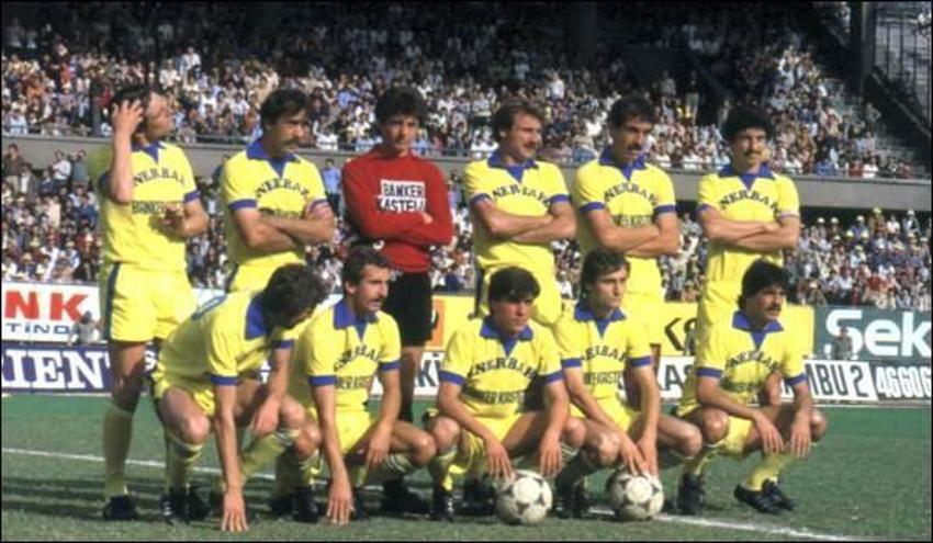 Selçuk Yula kimdir?